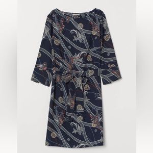 H&M belted dress sz 6